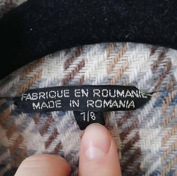 Vintage Houndstooth Blazer - Picture 7 of 12